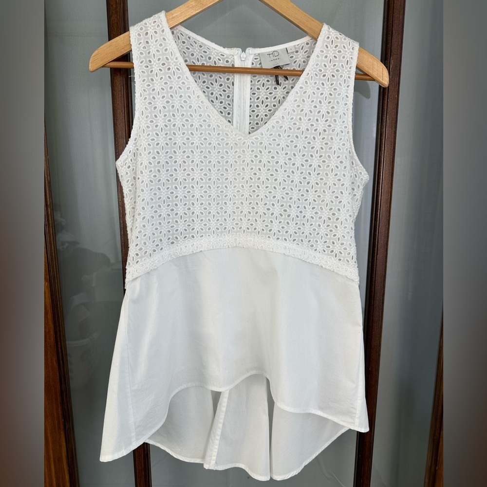 HD In Paris Anthropologie Monica Eyelet Sleeveless Top Ruffle Peplum Small White